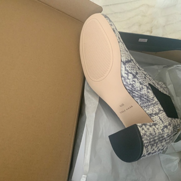Cole Haan Nitasha Python Gray Leather Bootie Snake Ankle Chelsea Block Heel Boot - Picture 10 of 12